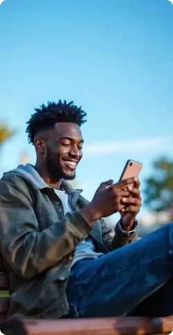 Customer enjoying Comium 4G