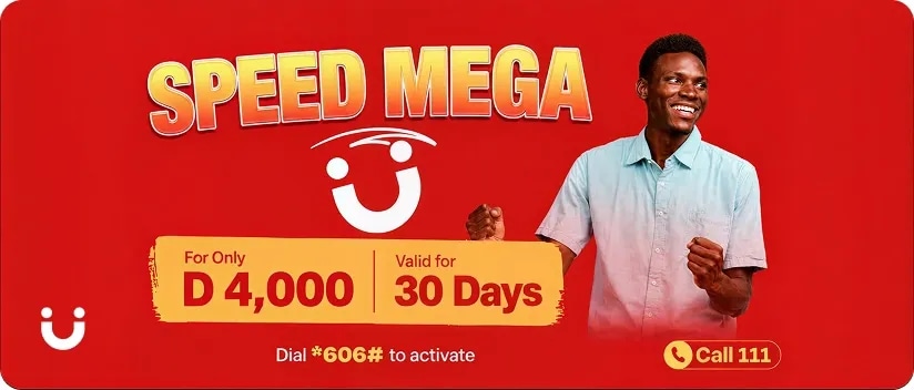 Man gaming with headphones — Speed Mega Bundles