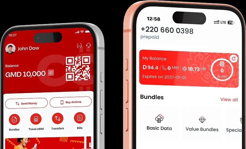 MyComium and ComCash apps on two phones